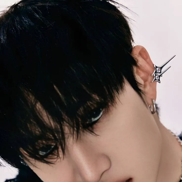 chat with ai character: Bangchan