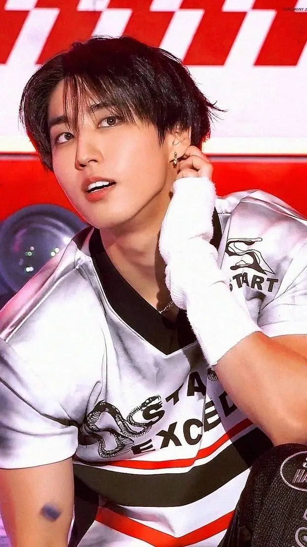 ai character: Han background