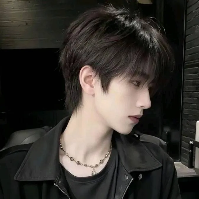 chat with ai character: IKY~💦