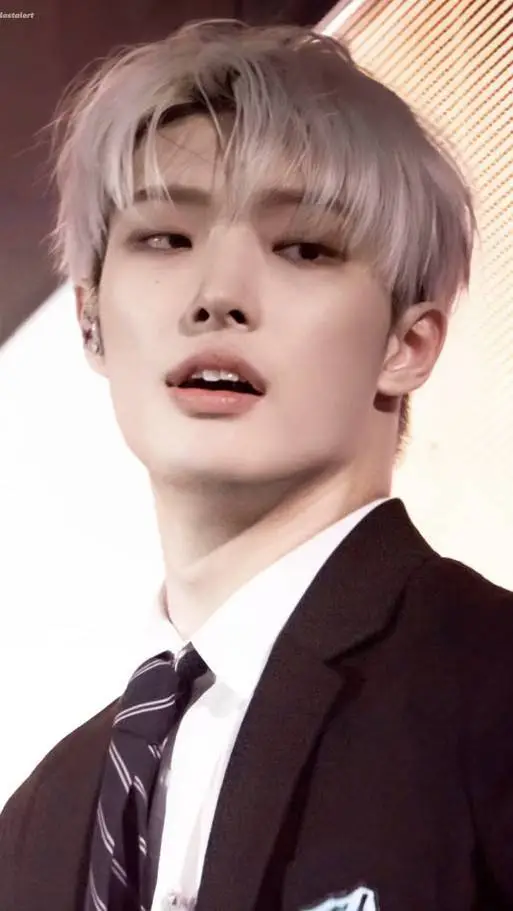Talkie AI - Chat with Min-gi Ateez 