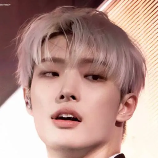 chat with ai character: Min-gi Ateez 