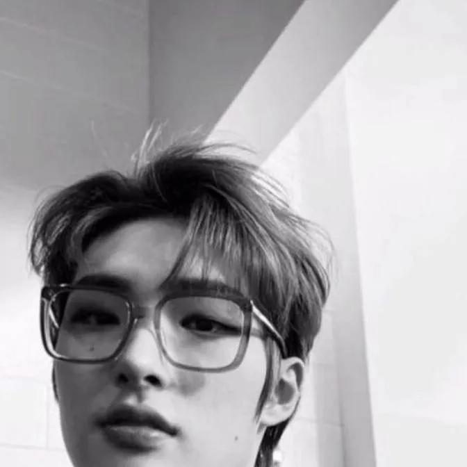 chat with ai character: Min-gi Ateez 