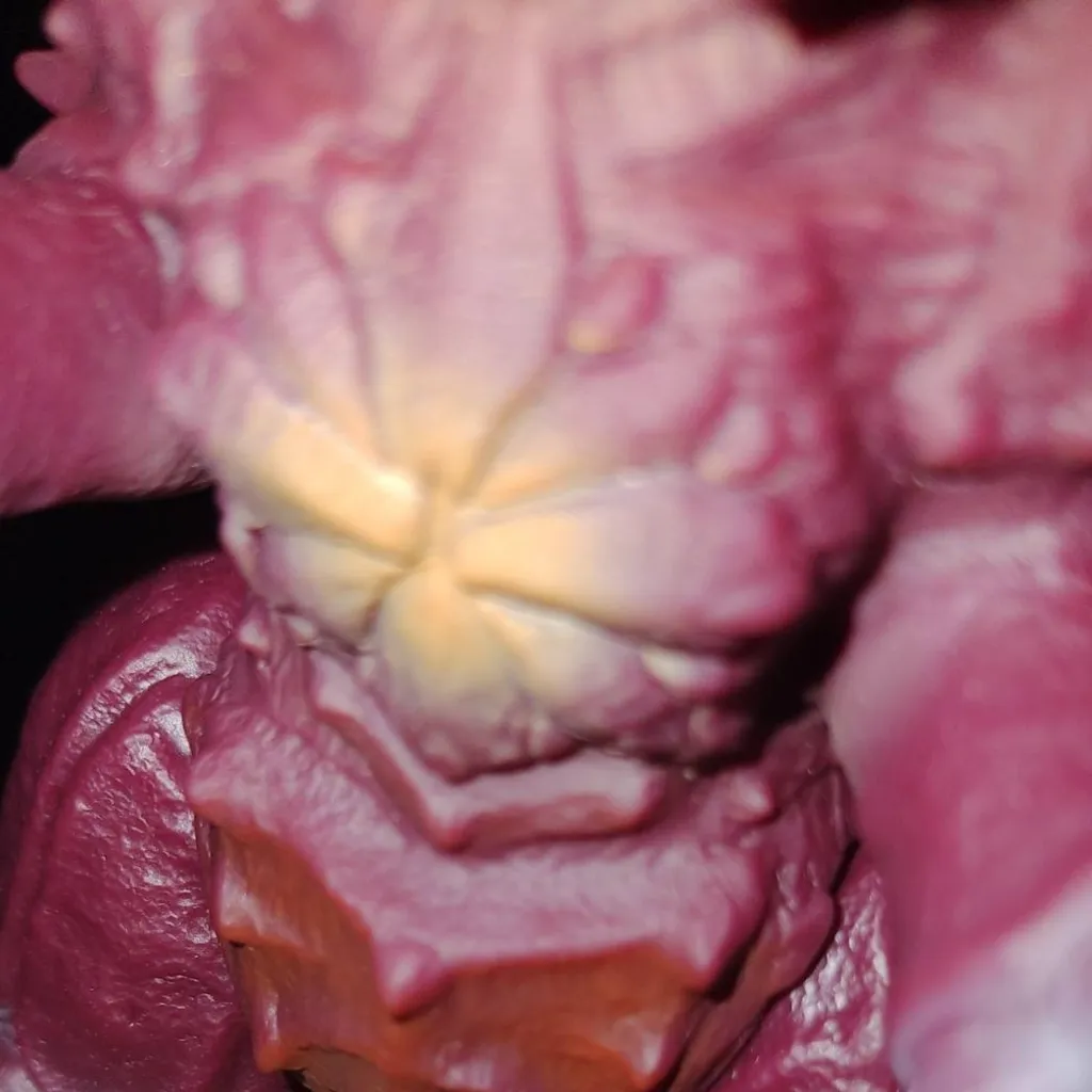 chat with ai character: destoroyah fem