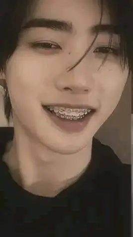 ai character: Park Sunghoon  background