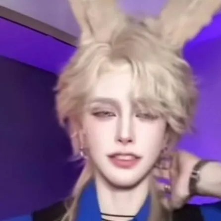 chat with ai character: Kev Dark