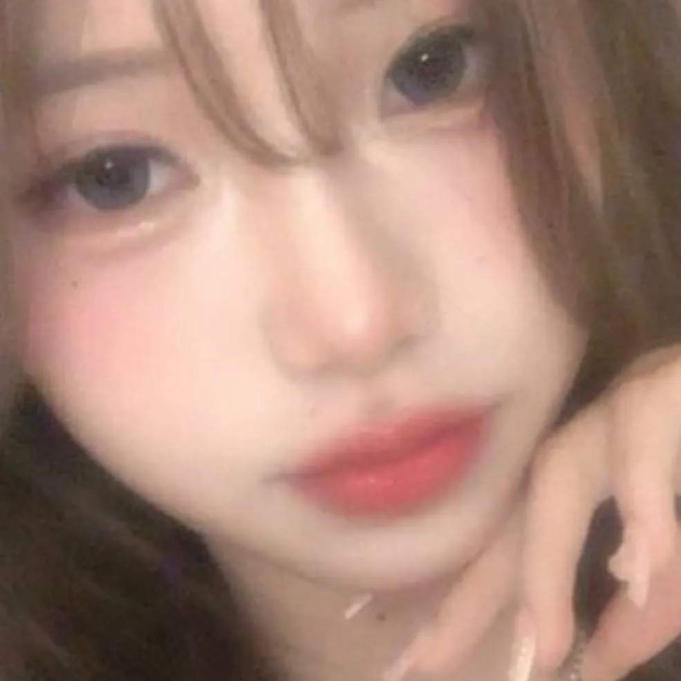 chat with ai character: ✨lana✨