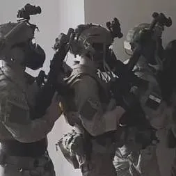 chat with ai character: SWAT Team