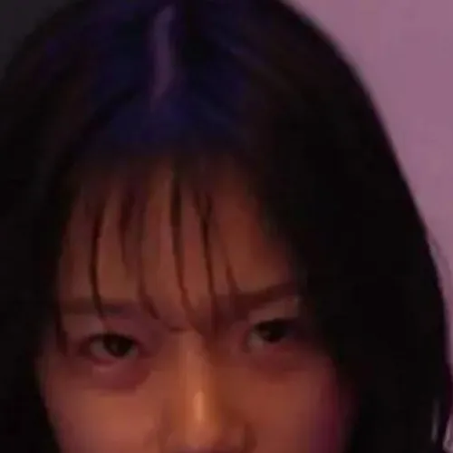 chat with ai character: 222