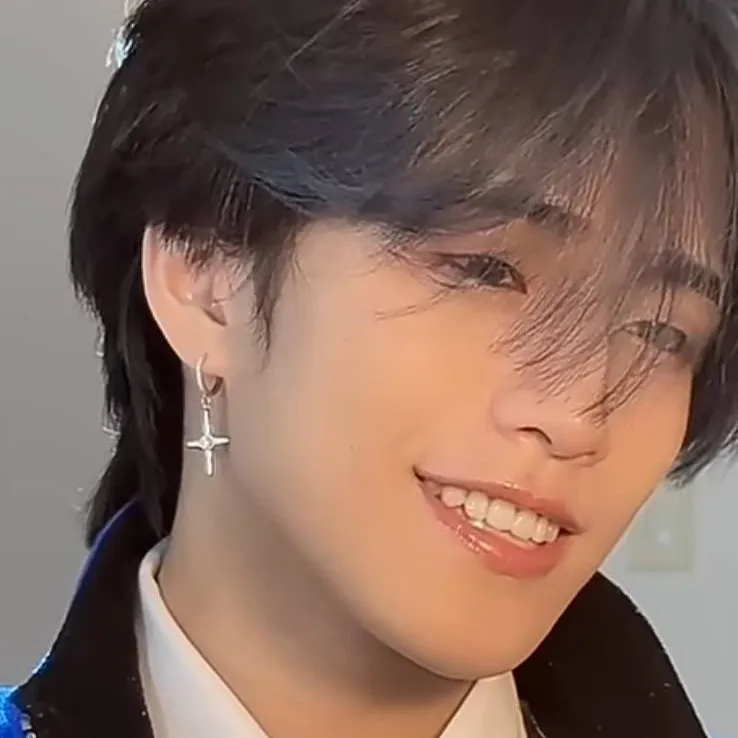 chat with ai character: ✨️Chung-Ho✨️