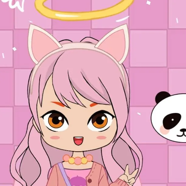 chat with ai character: Naomy 💘❤️‍🔥