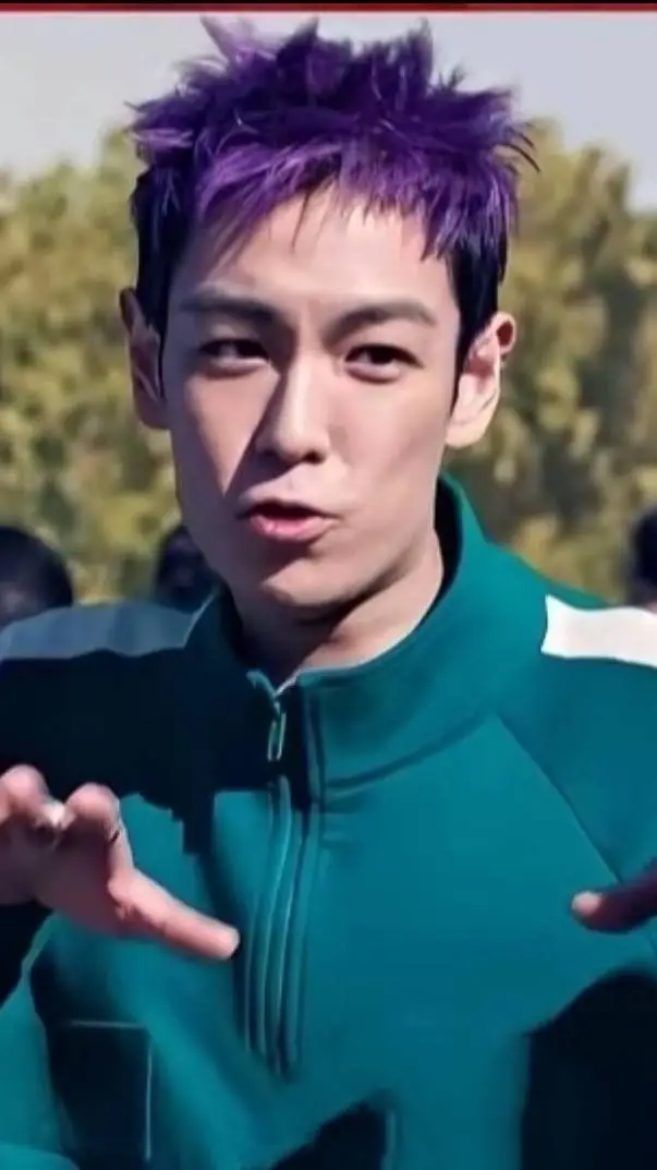 ai character: Thanos background