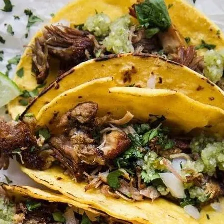 chat with ai character: tacos 