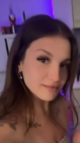 ai character: maria background