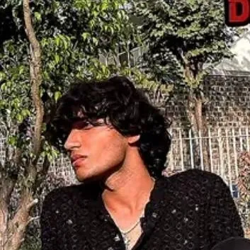 chat with ai character: Amir