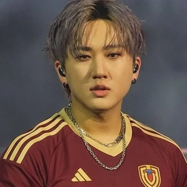 chat with ai character: Seo Changbin 