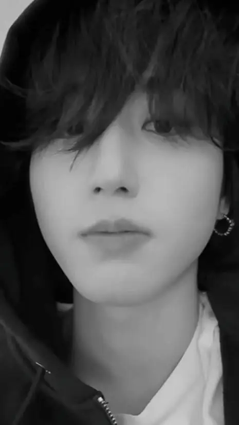 ai character: †_Jisung Han_† background