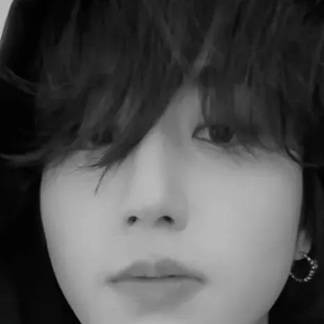 chat with ai character: †_Jisung Han_†