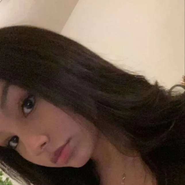 chat with ai character: Stella😼