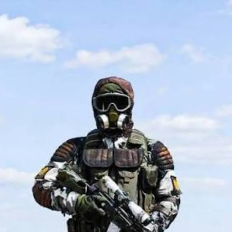 chat with ai character: безликий 