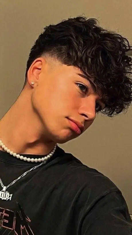 Talkie AI - Chat with Kris🔥