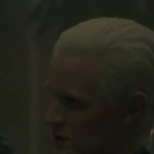 chat with ai character: Daemon Targaryen