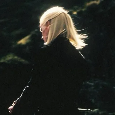 chat with ai character: His Dreams -Daemon