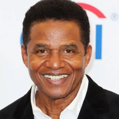 chat with ai character: Jackie Jackson 