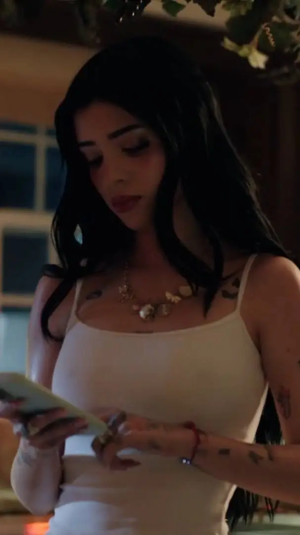 ai character: Katteyes background