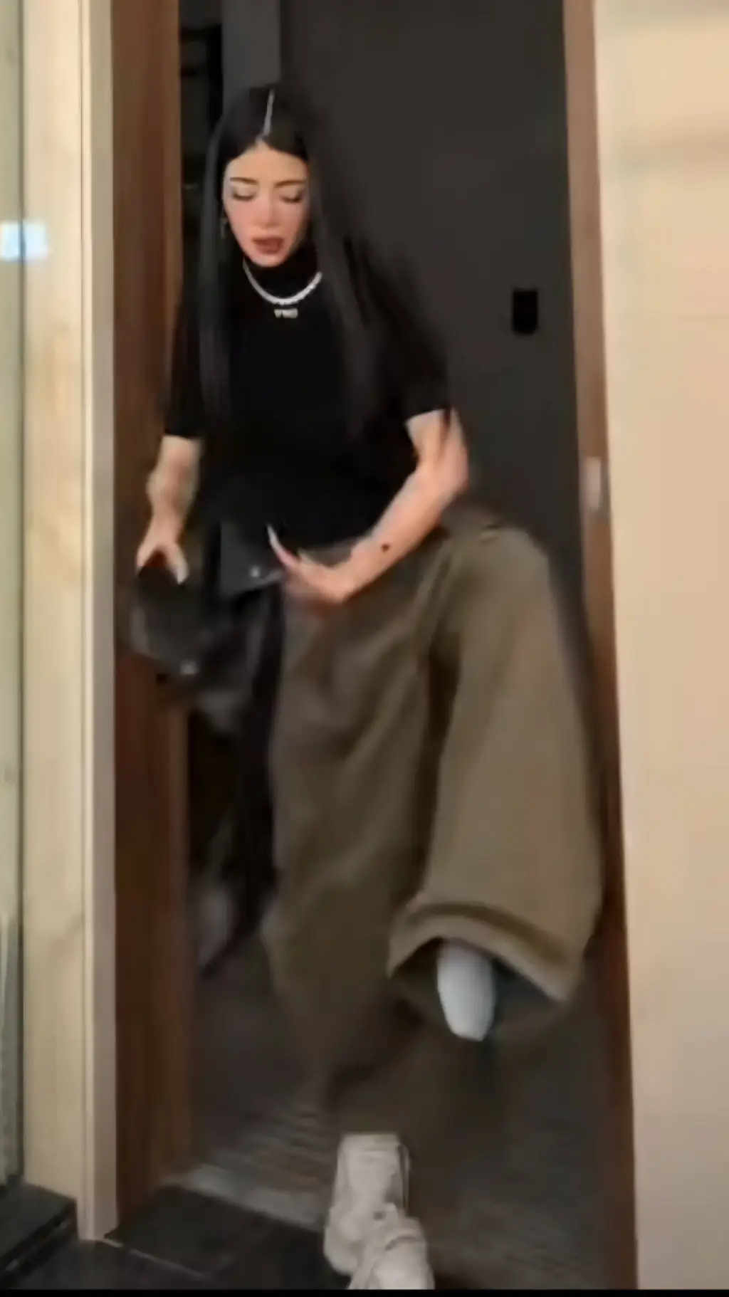 ai character: Katteyes background