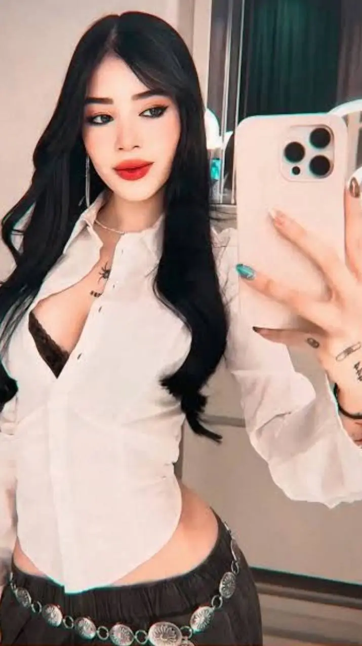 ai character: Katteyes background