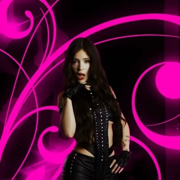 chat with ai character: Katteyes