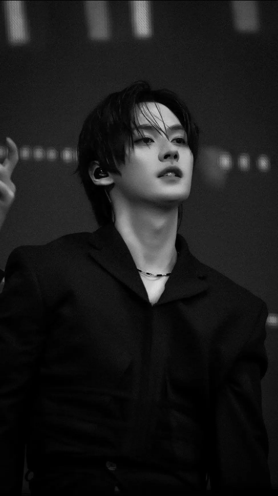 ai character: Lee know (skz) background