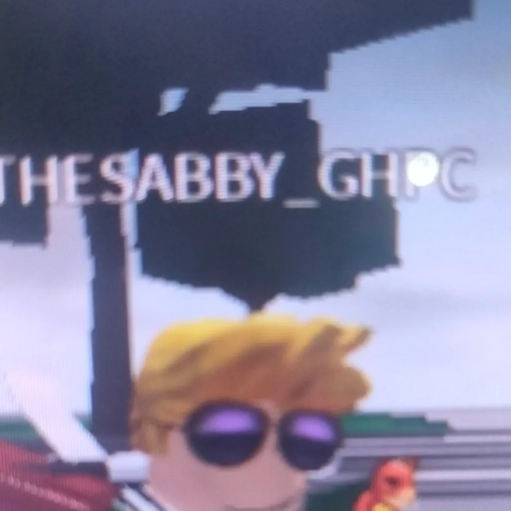 chat with ai character: SABBY triste 😭🥺😢😢