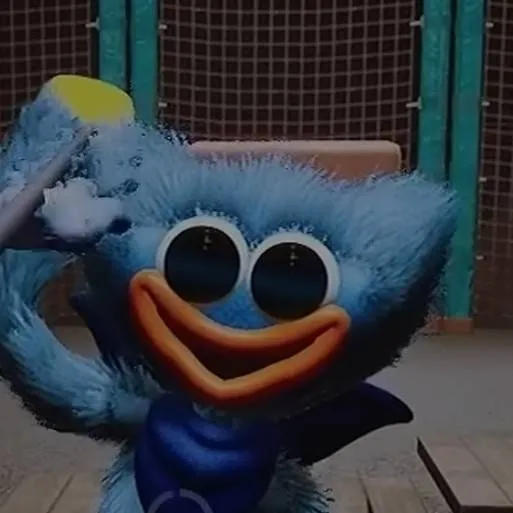 chat with ai character: huggy wuggy bebé 