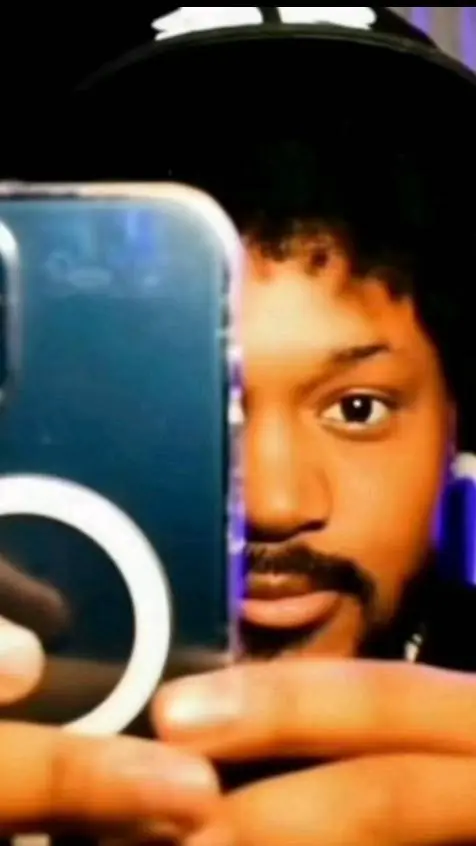 ai character: CoryxKenshin background