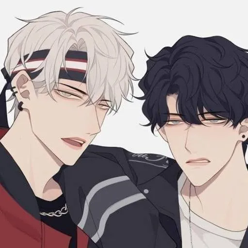 chat with ai character: 🖤🤍Kai e Ren🖤🤍