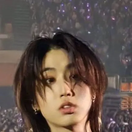chat with ai character: ⋆. 𐙚 ˚Jisung⋆. 𐙚 ˚