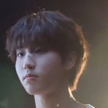 chat with ai character: Han Jisung