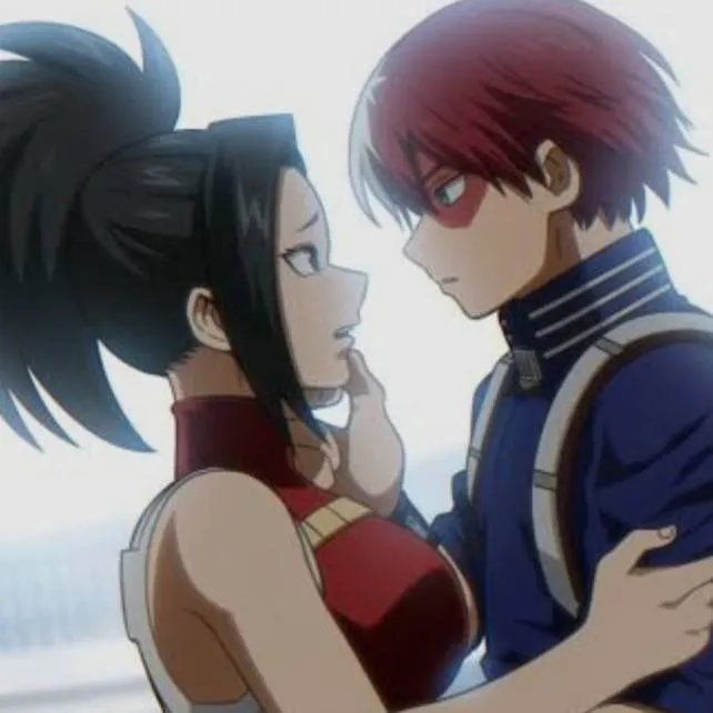 chat with ai character: momo x todoroki 