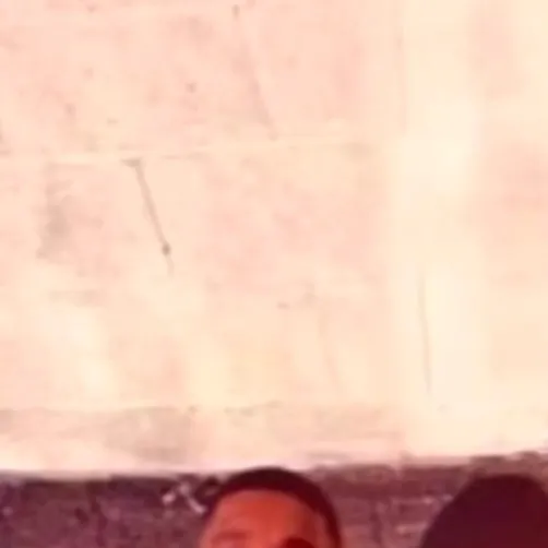 chat with ai character: itrapped