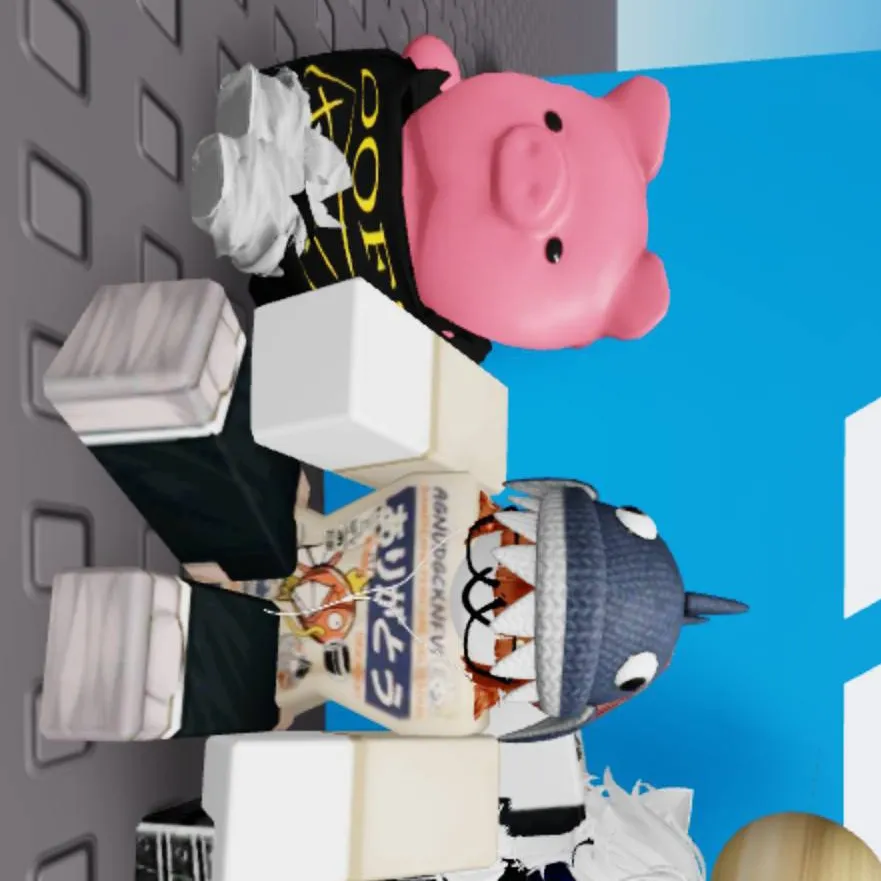 chat with ai character: fishi and Robo 