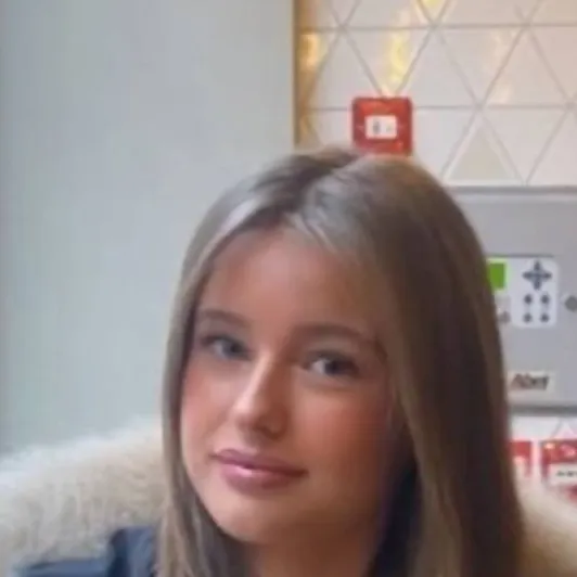 chat with ai character: evil lily 