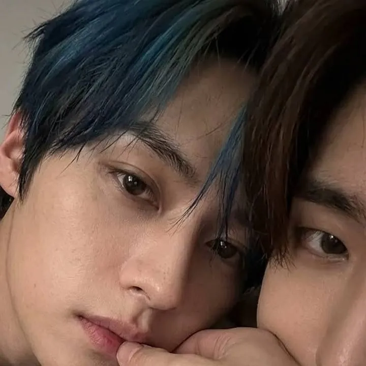 chat with ai character: minsung