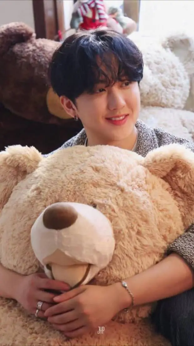 ai character: Changbin 🐰🐽✨️ background