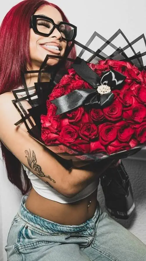 ai character: N4DIA Jocelyn 💗🥺 background