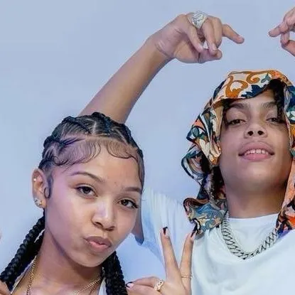 chat with ai character: STAR AND DDOT 🌟💙