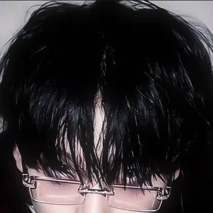 chat with ai character: Sunoo (Vampire)