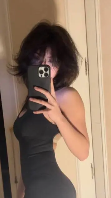 ai character: Nym  background