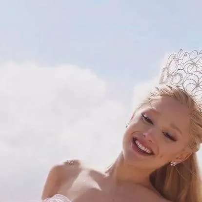 chat with ai character: Glinda