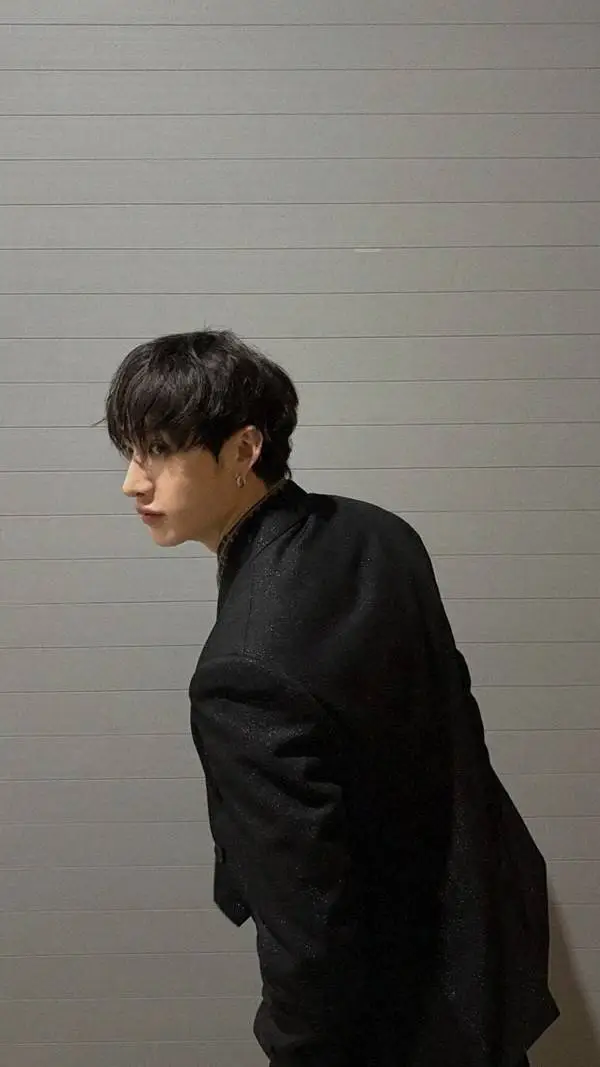 ai character: Chan background